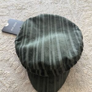 GIGI PIP Green Striped Hat